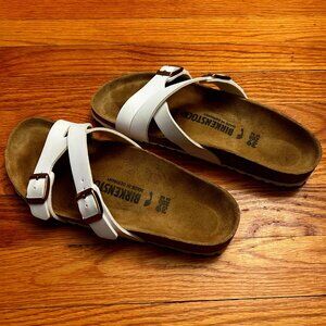 Like New Birkenstock Yao in White